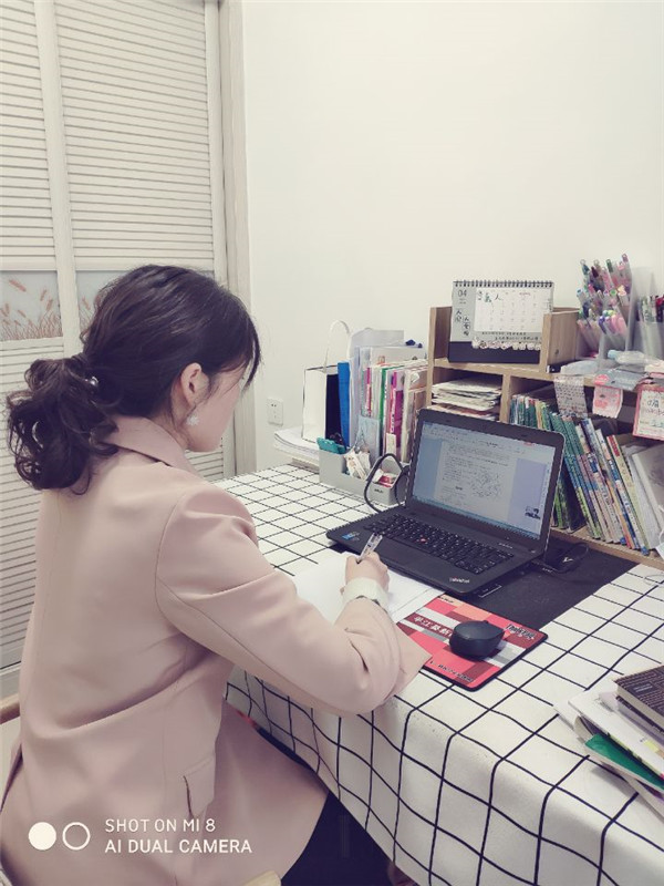 pp电子网站：利用抗疫教科书 讲好线上思政课(图3)