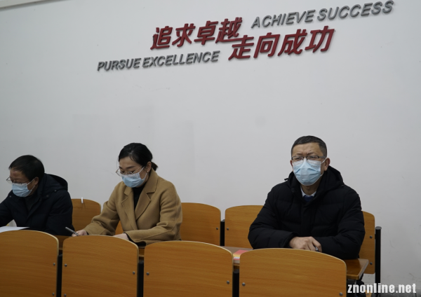 pp电子网站党委书记汪继平一行深入课堂听思政课(图2)